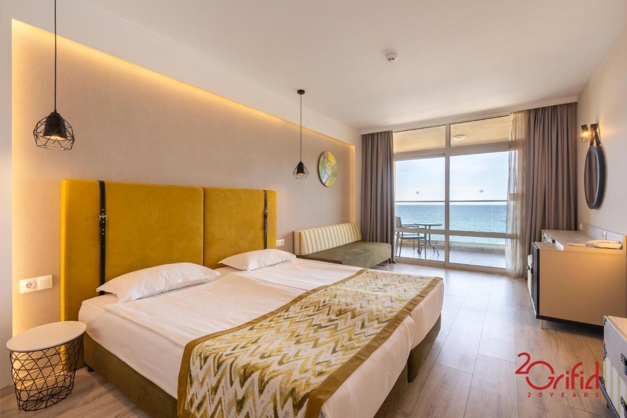 Grifid Encanto Beach Hotel Golden Sands Exteriör bild